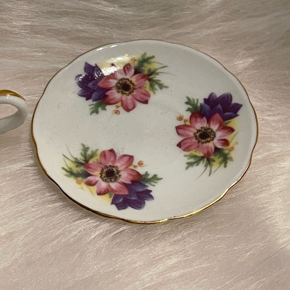 NWOT January Birthday/Anniversary miniature tea cup and saucer - Picture 4 of 12